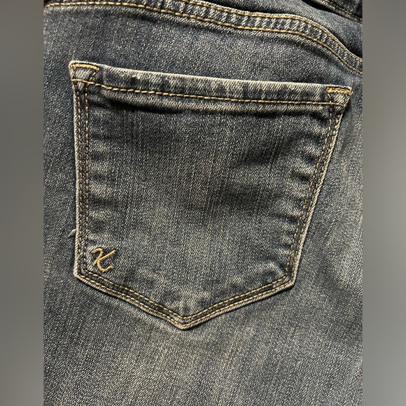 Women’s Kut from the Kloth size 10 straight leg jeans - Picture 9 of 9